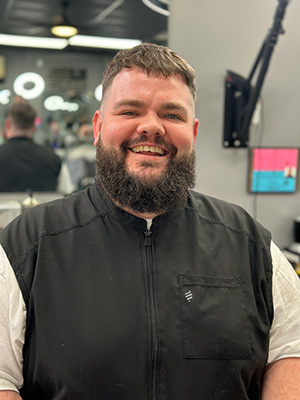Barber Reggie Cooper
